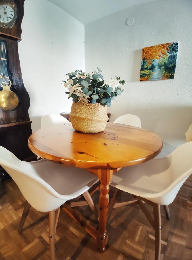Apartamento Capelot ฮากา ภายนอก รูปภาพ