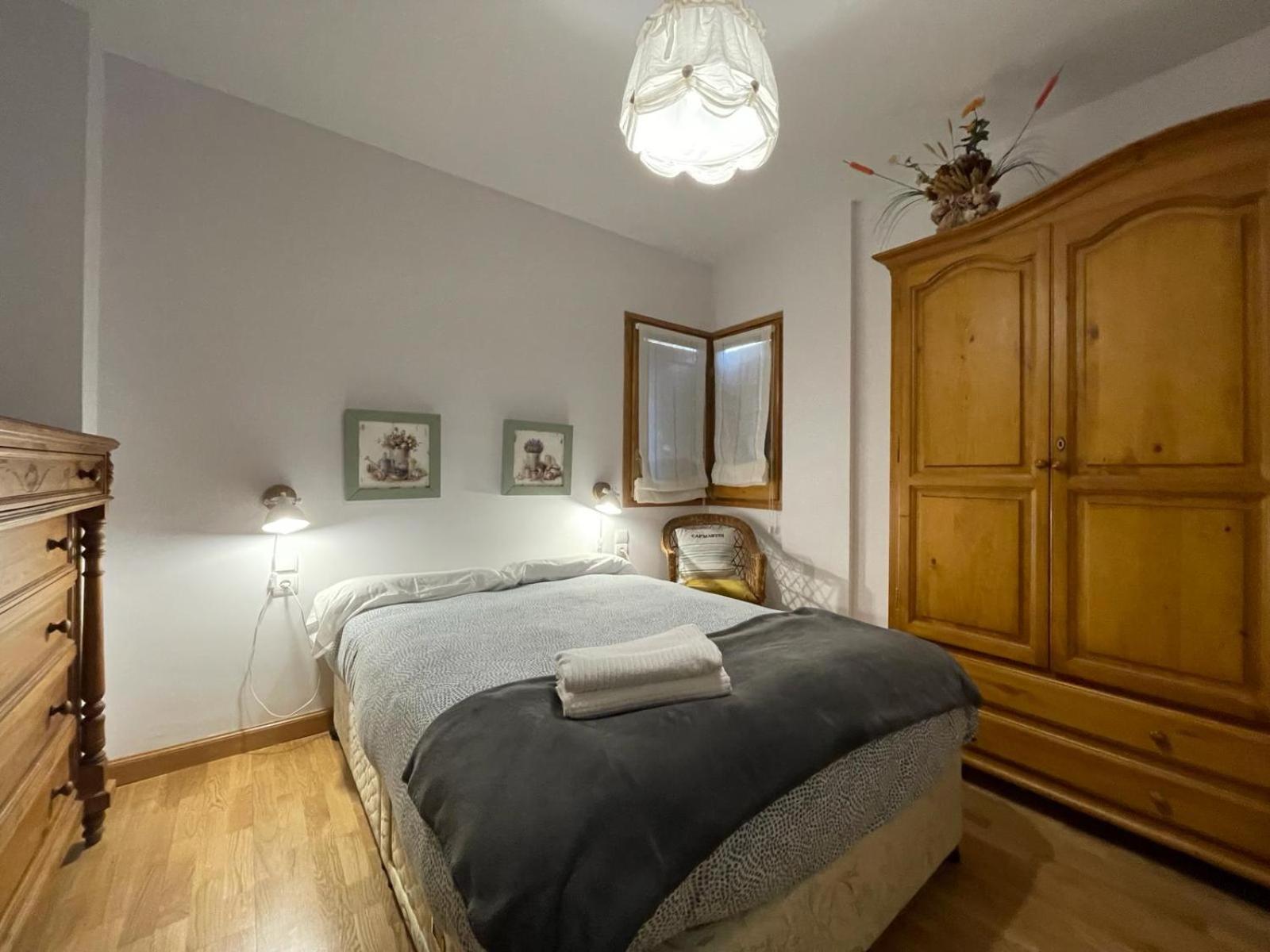 Apartamento Capelot ฮากา ภายนอก รูปภาพ
